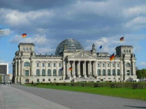 Profile 11 reichstag 324956 960 720