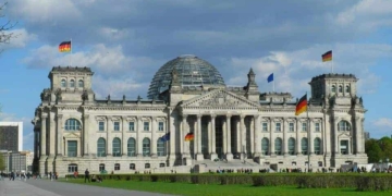 Bundestagsrede von Johannes Steiniger (CDU) zu eSport am 8./9.11.18 8 Bundestagsrede von Johannes Steiniger (CDU) zu eSport am 8./9.11.18