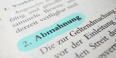 abmahnung 384x192 1