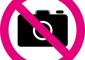 Children’s photos online? Both parents must agree