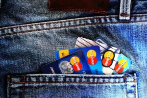 Profile 4 credit card 1583534 1280