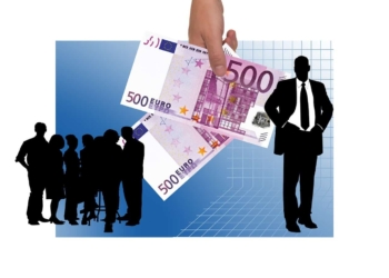 Compensation in esport in case of player change?