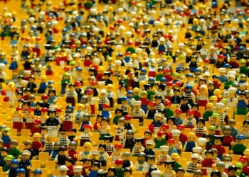 Operator of a crowdworking platform is not to be regarded as an employer